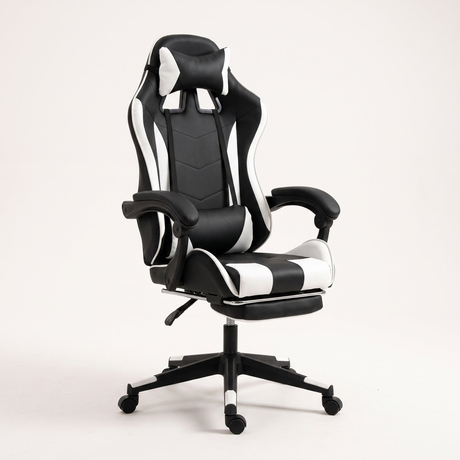 STRIVE X1 GAMING CHAIR